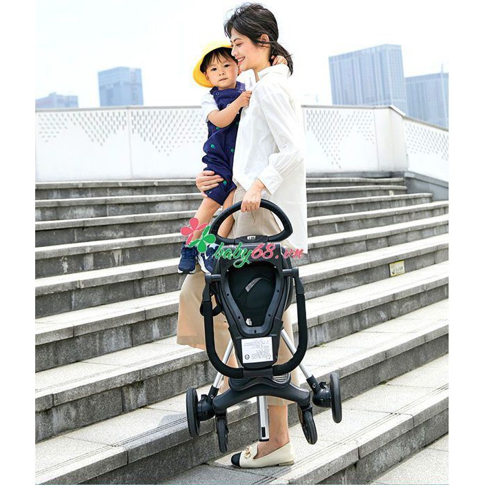 Xe đẩy đảo chiều cao cấp Tomorrow TW-0205 đi du lịch