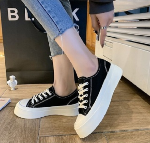 Giày Độn Đế Trơn Cao 4-5 cm