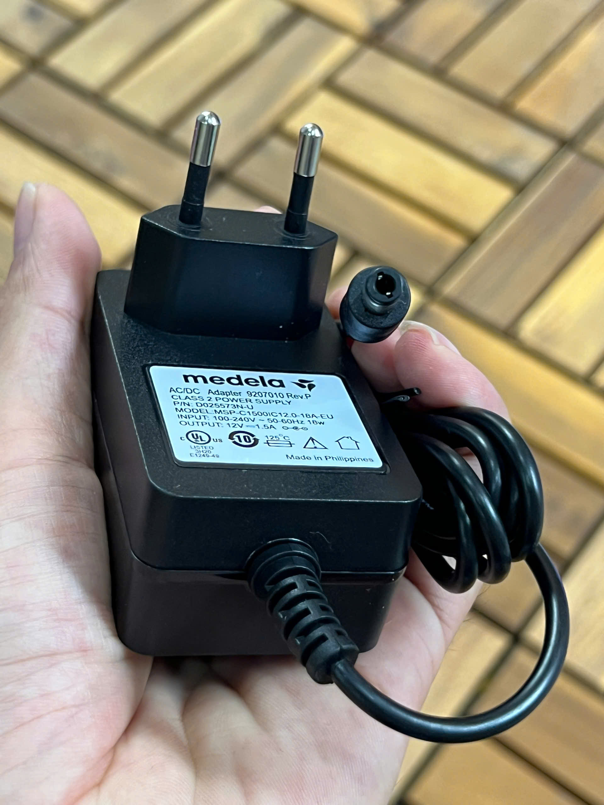 adapter 12v 1.5a medela Sonata