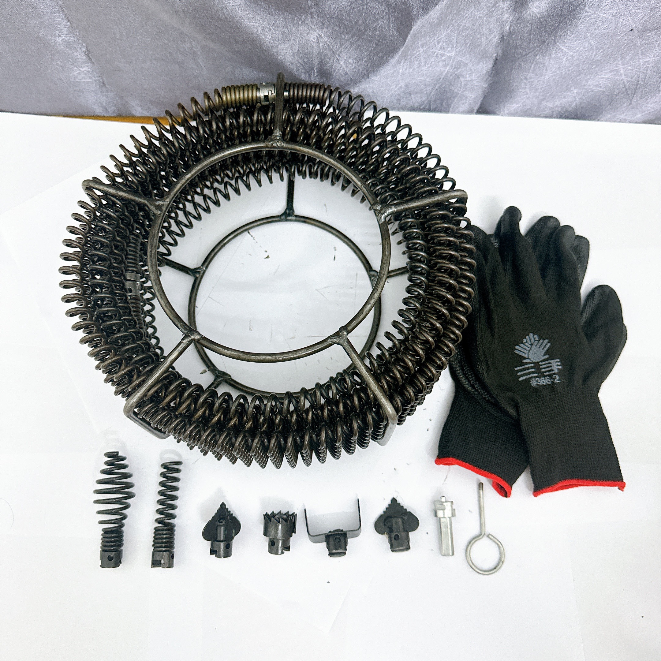 Bộ sản phẩm dây thông cống phi 16 ( bao gồm dây lò xo phi 16 + 6 đầu thông + 1 đầu kết nối )