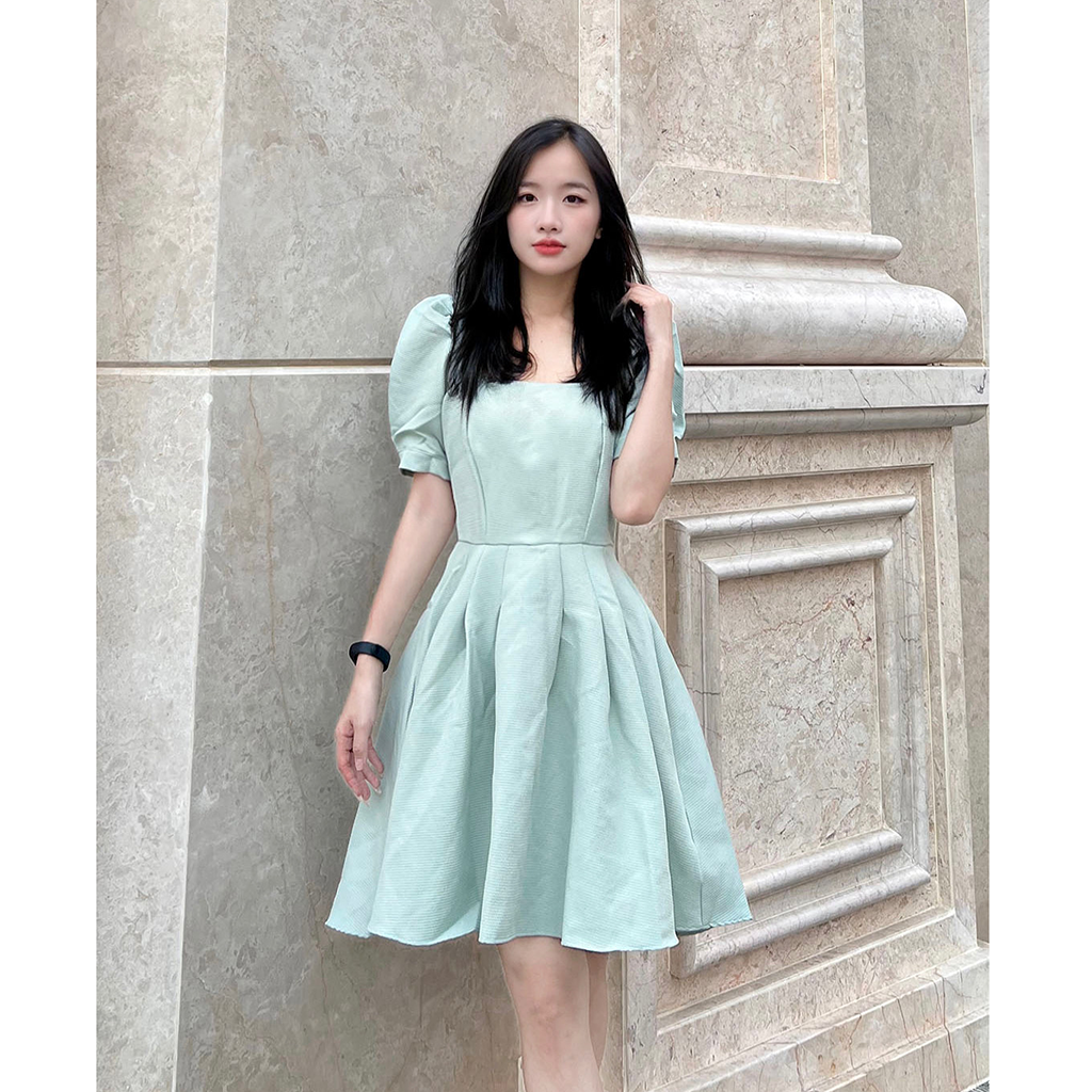 Đầm xoè dự tiệc tay phồng Moolys MD008