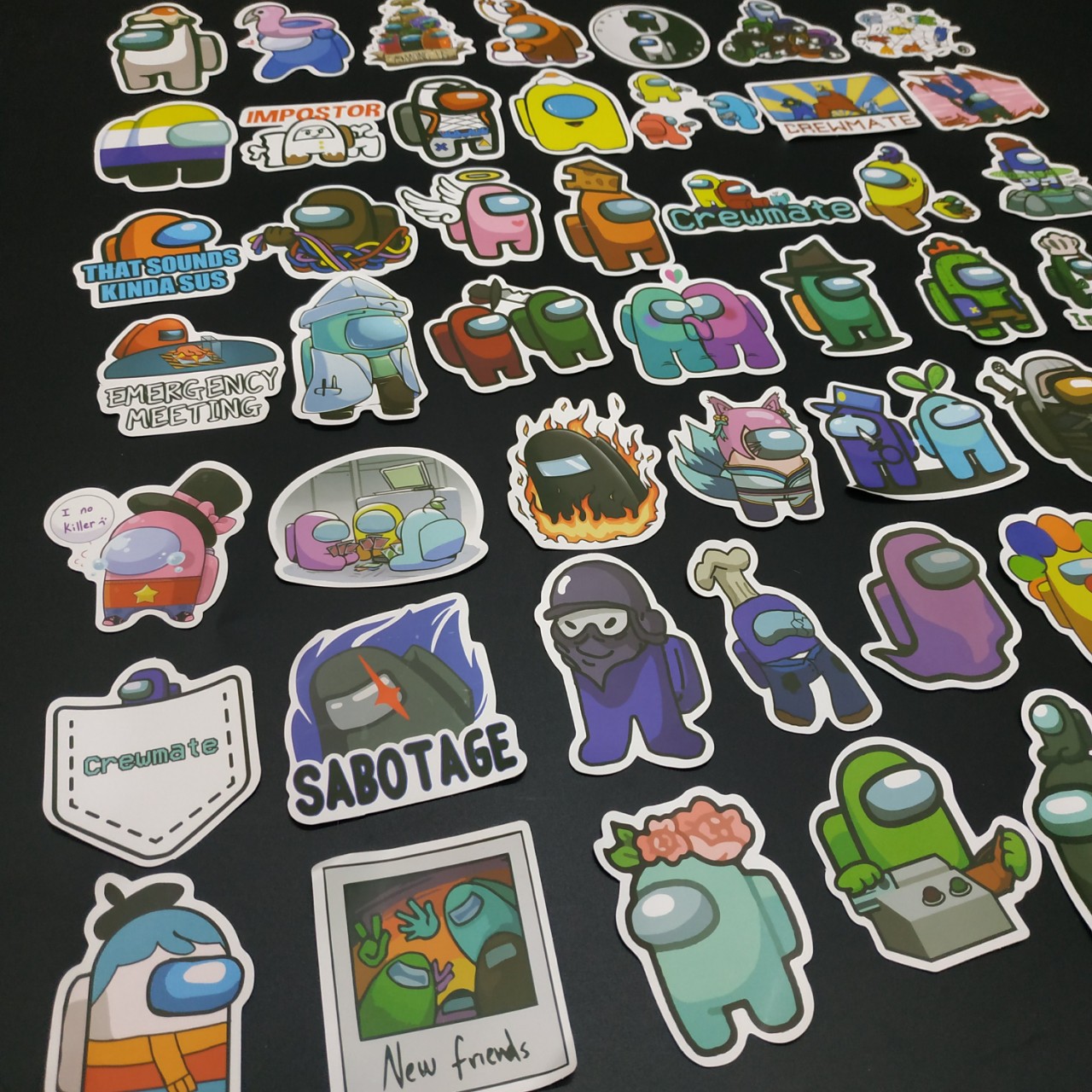 Set 45 sticker graffiti among us không thấm nước