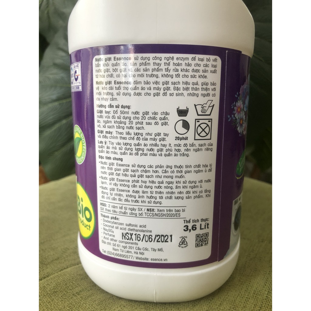 Nước giặt Essence 3500 ml (can 3.5L)