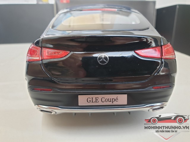 [HCM]Xe mô hình Mercedes GLE tỉ lệ 1:18