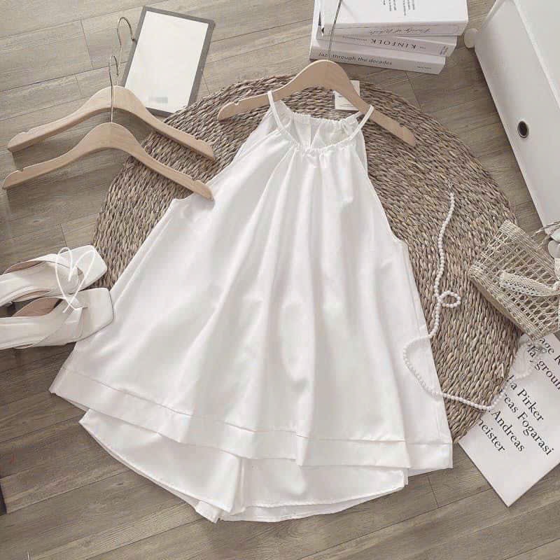 Set bộ cổ yếm vải voan cực xinh.