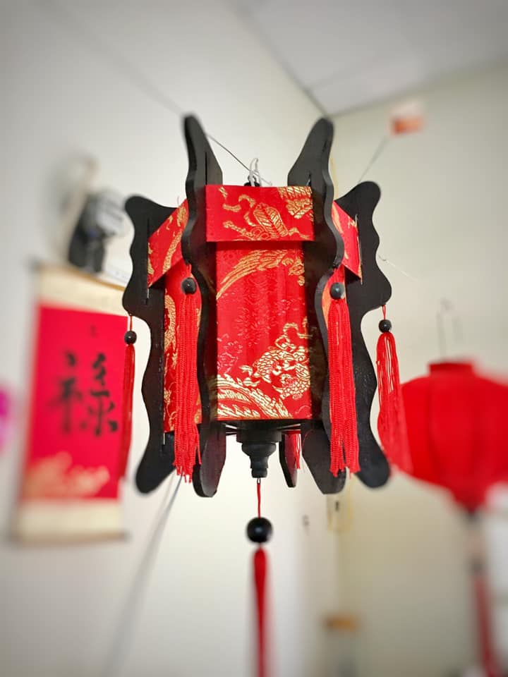Đèn lồng gỗ lục giác Hội An ( cỡ vừa 30cm )
