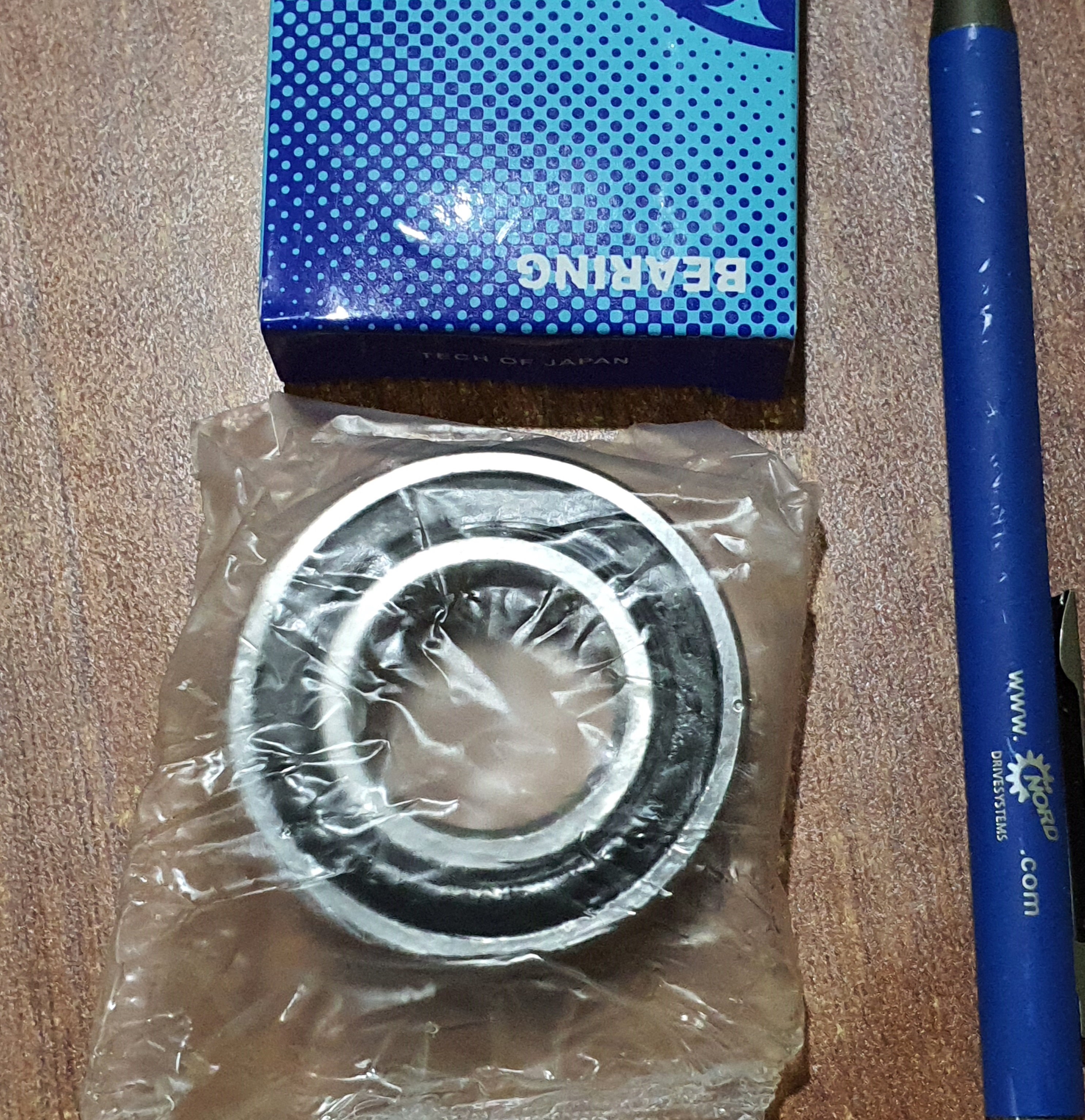 Vòng bi 6004-Trục Ø20