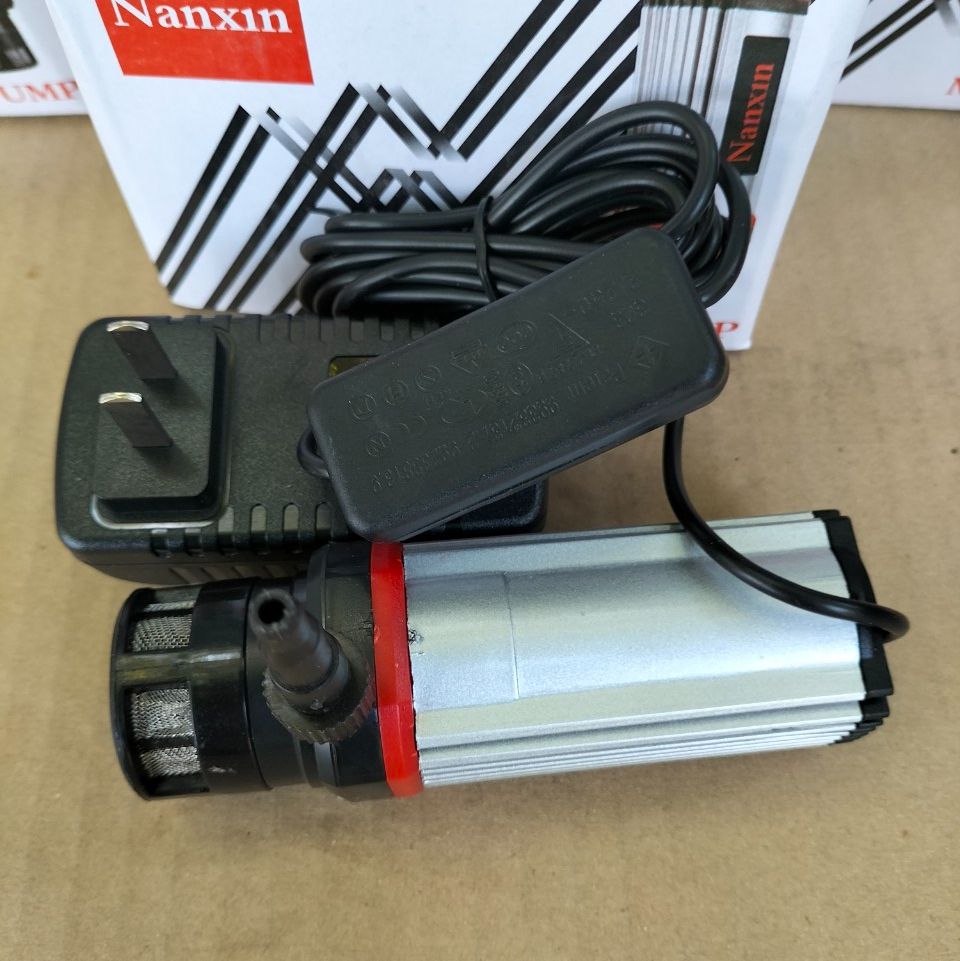 Máy bơm nước mini 12v NanXin -(bơm chìm cắt rãnh tường)