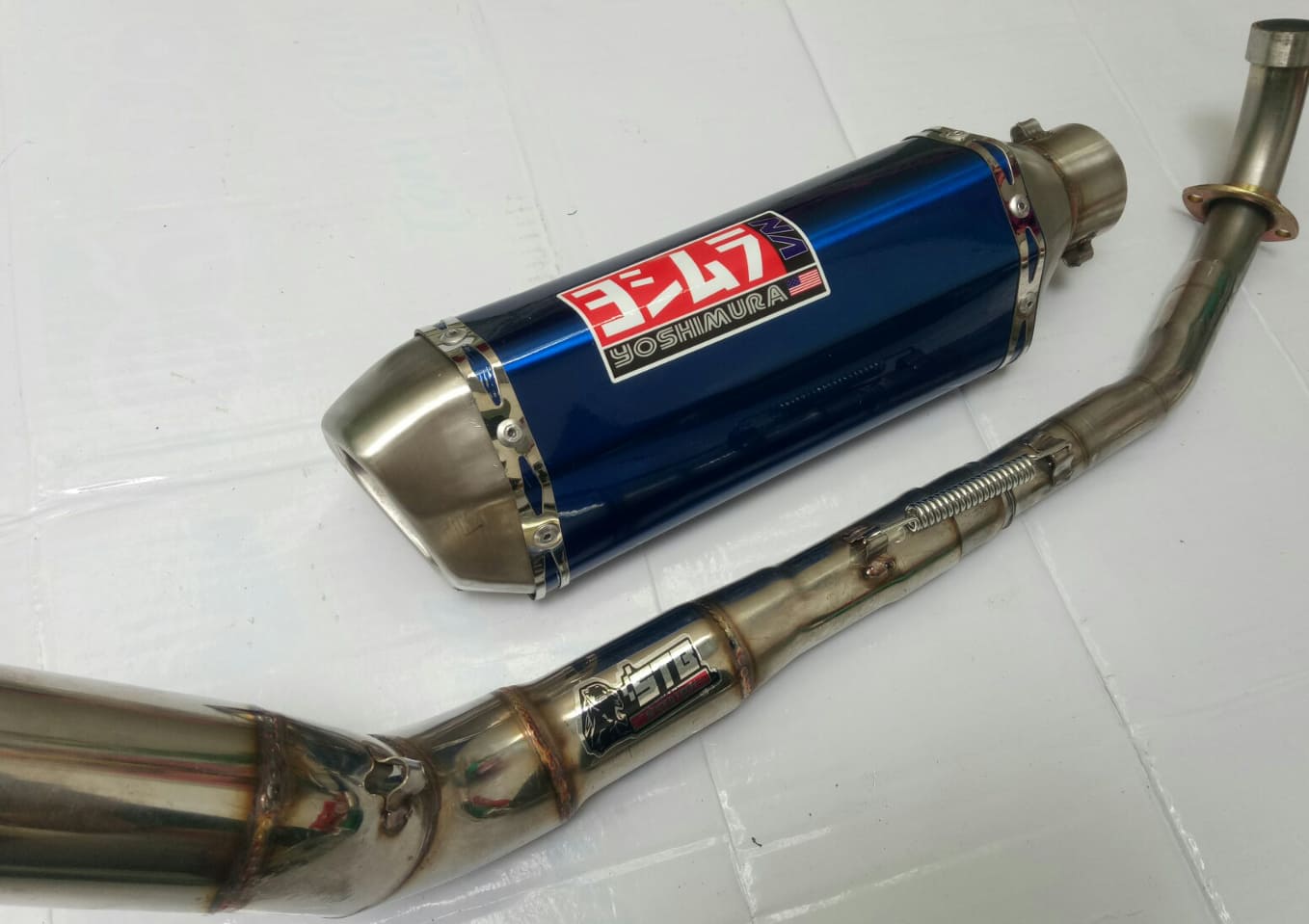 Pô yosimura full cổ 2 khúc cao lắp xe sirius.