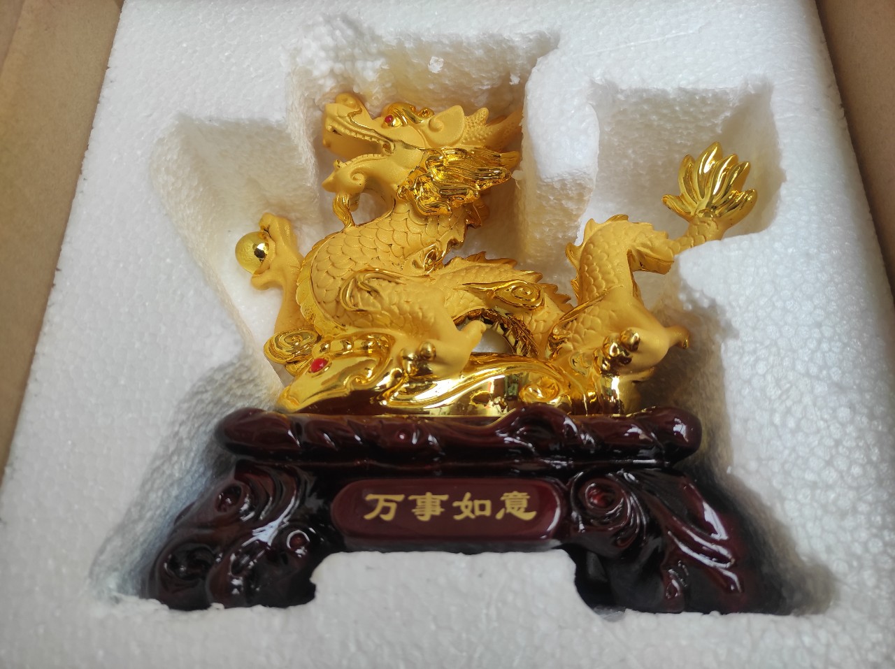 Tượng Rồng Vàng Phong Thủy