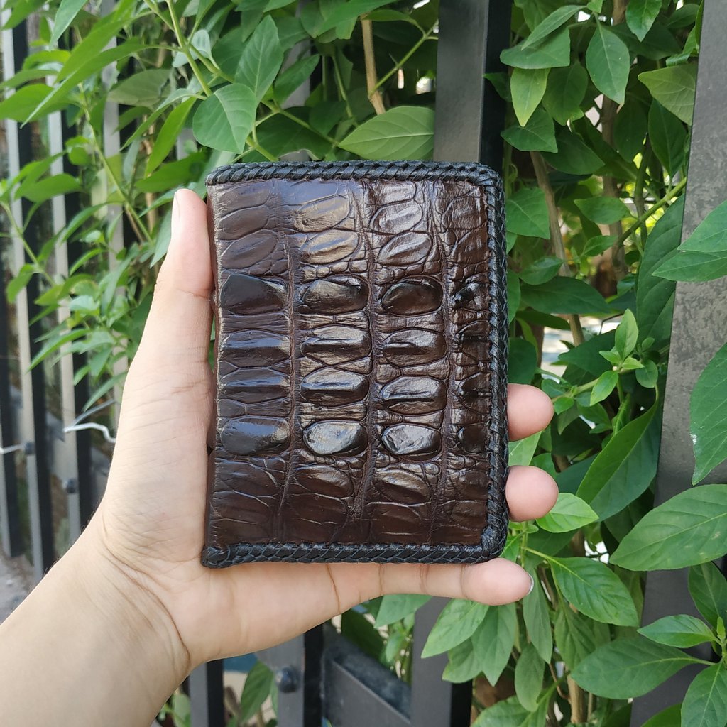 Ví da cá sấu. vây đuôi 2 mặt đan viền cao cấp by ovenis