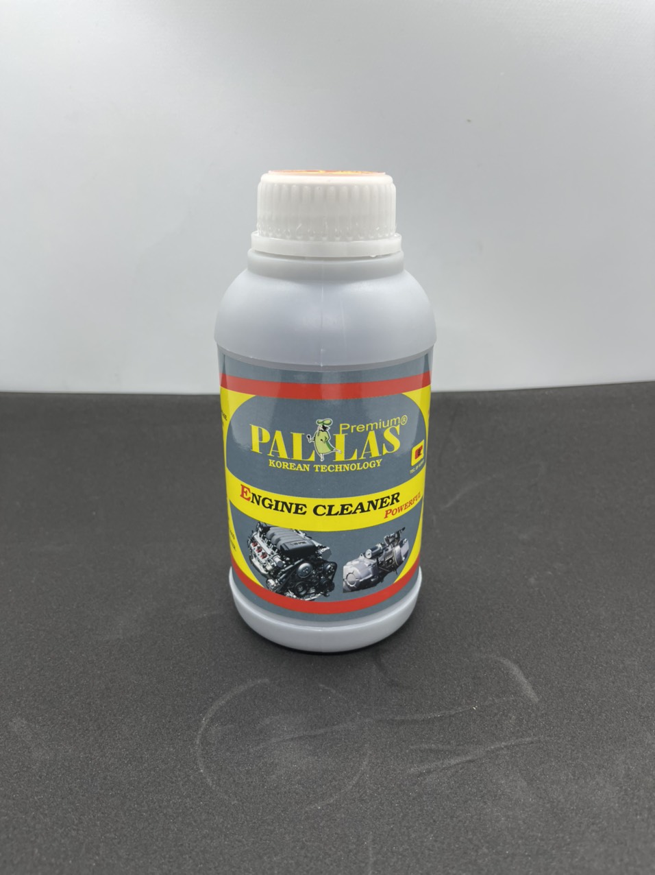 Dung dịch tẩy rửa lốc máy pallas 500ml