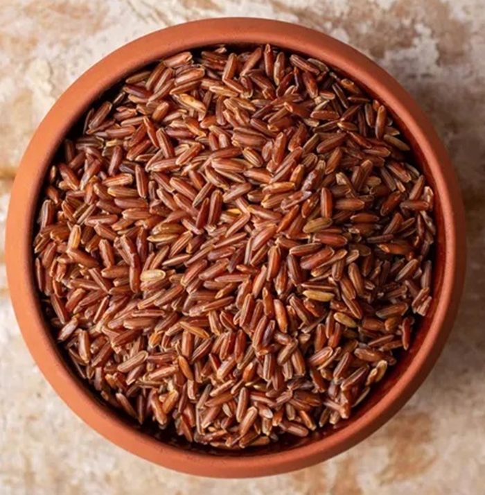 Roasted red rice for tea, milk good for heathy