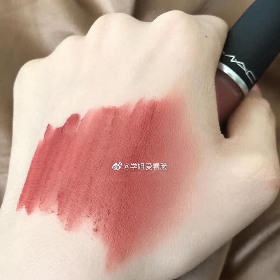 [HCM]Son Kem Lì M.A.C Powder Kiss Liquid - 989 Mull It Over