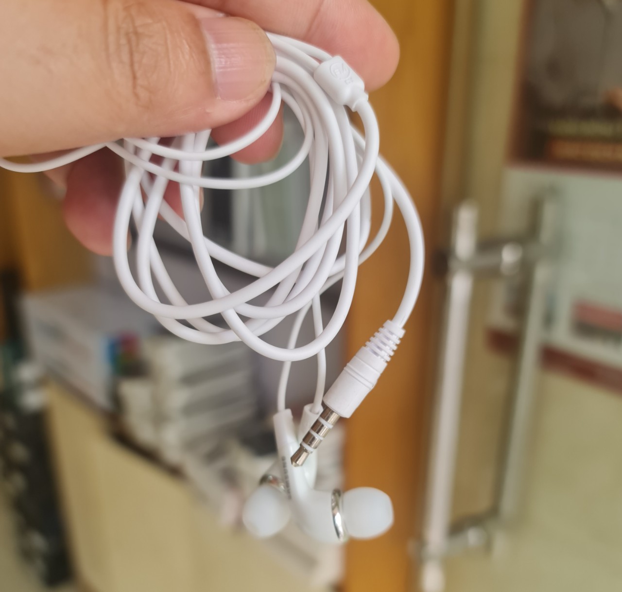 Tai Nghe Samsung Chính Hãng (Âm Hay - Bass Mạnh) - Giắc 3.5 - Tương thích nhiều dòng máy