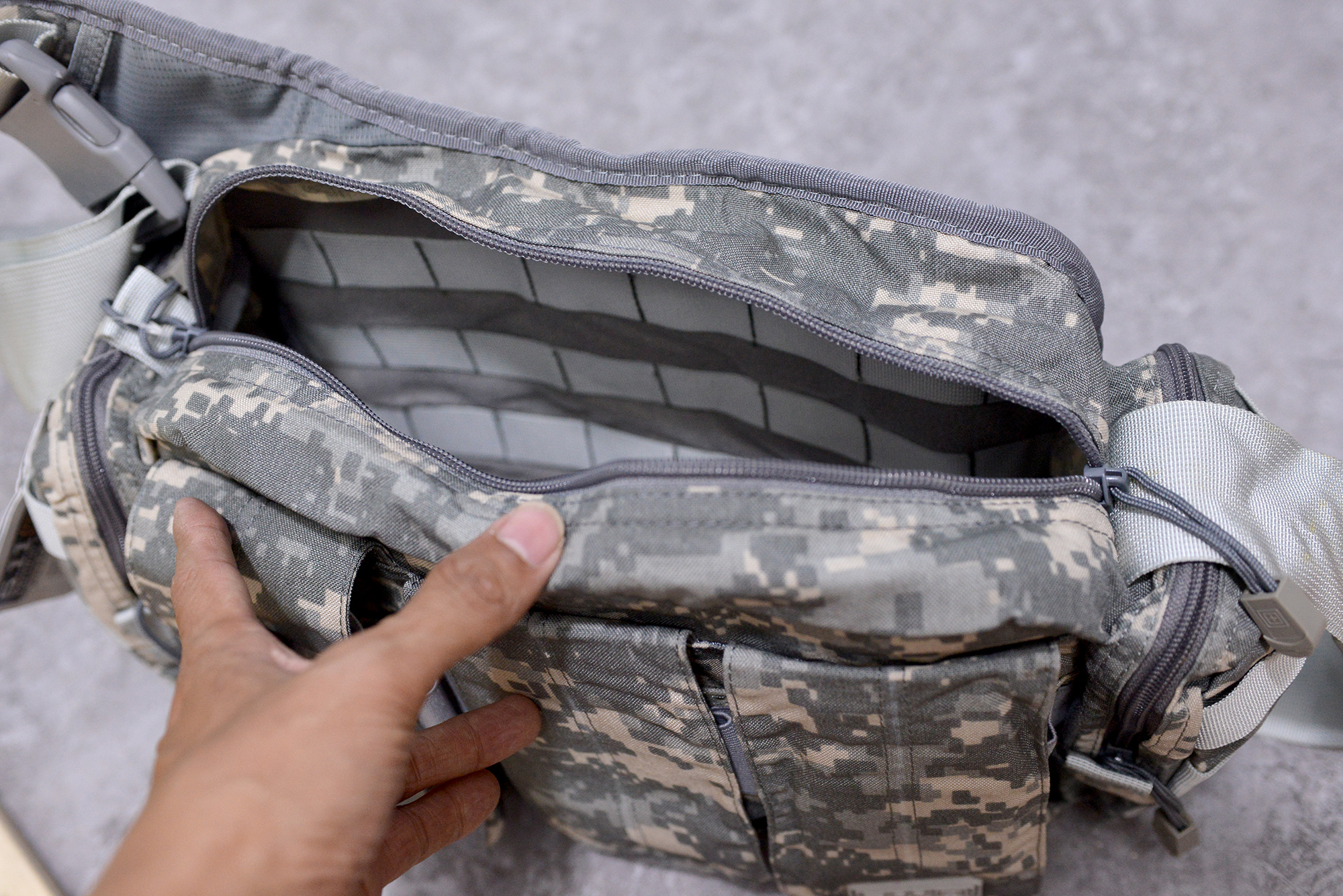 [HCM]Túi đeo chéo thời trang Tactical 511 Bail Out Bag