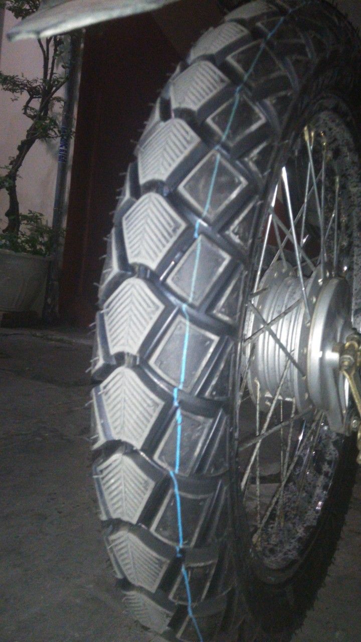 lốp moto 80/90-17 và 3.00-17