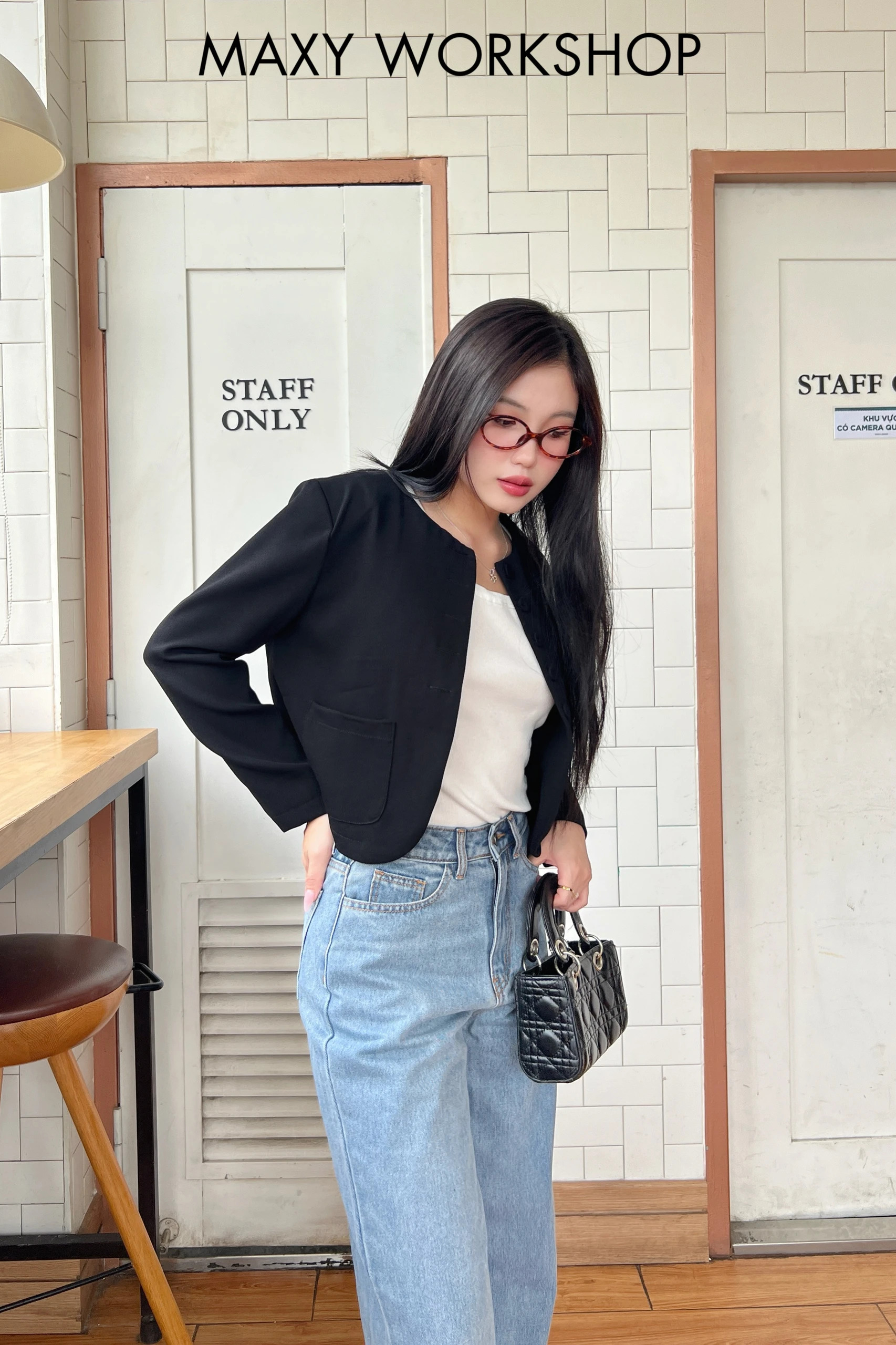 Áo khoác nữ tay dài dáng Croptop Cropped Jacket Maxy Workshop