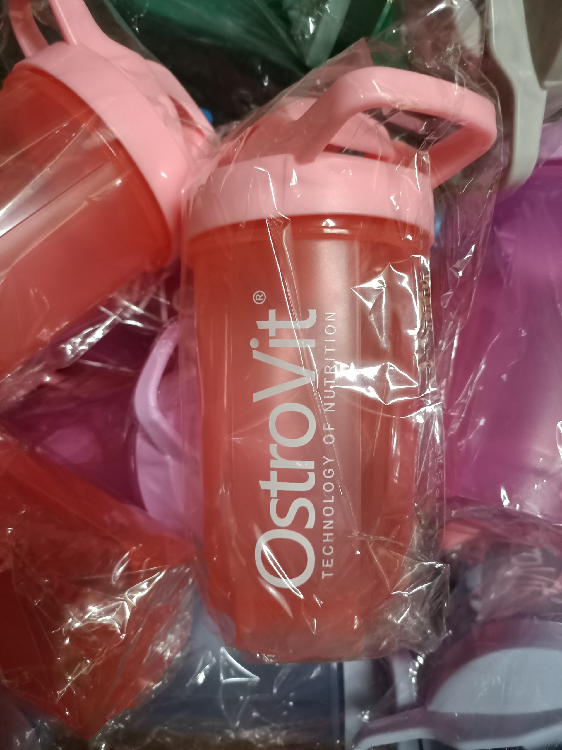 Bình lắc Ostrovit Lite 500ml đủ màu - Shaker thể thao bình nước thể thao