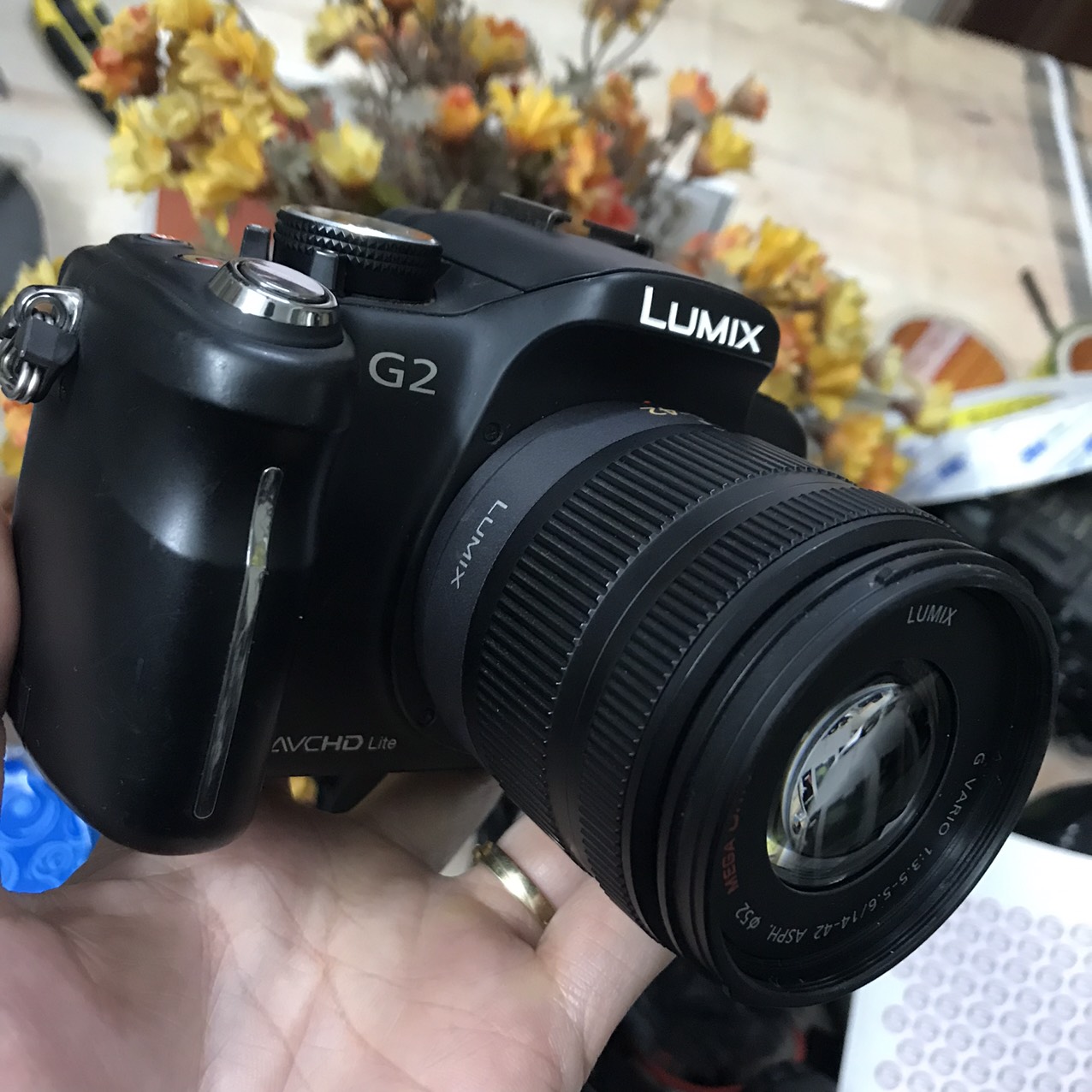 PANASONIC LUMIX G2 kèm lens 14-42