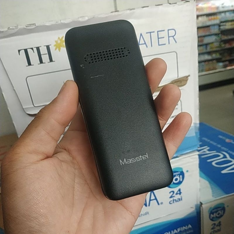 Điện thoại Masstel IZI 10 4G