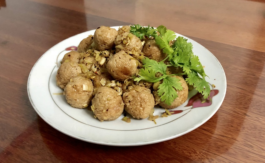 1KG GÀ CỤC CHAY