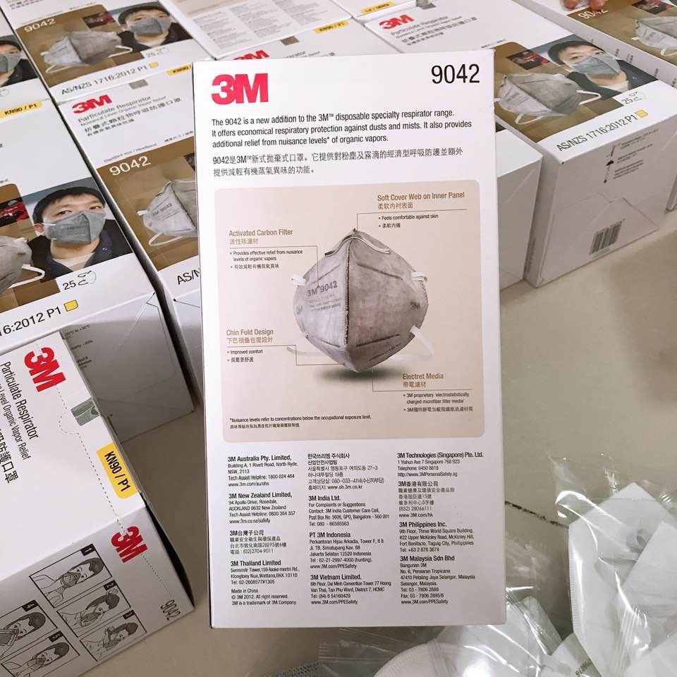 KHẨU TRANG THAN HOẠT TÍNH 3M 9042