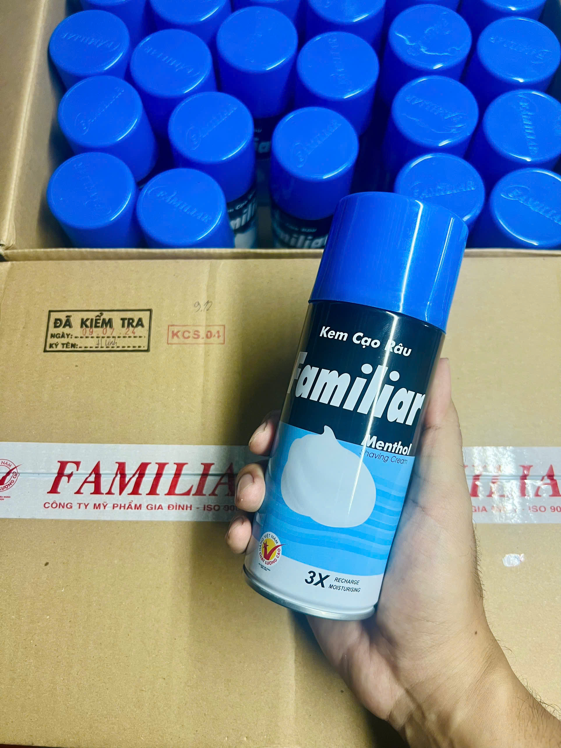 [CHÍNH HÃNG] Bọt Kem Cạo Râu Familiar Gillette London Bridge 300g 275G 300G 3X