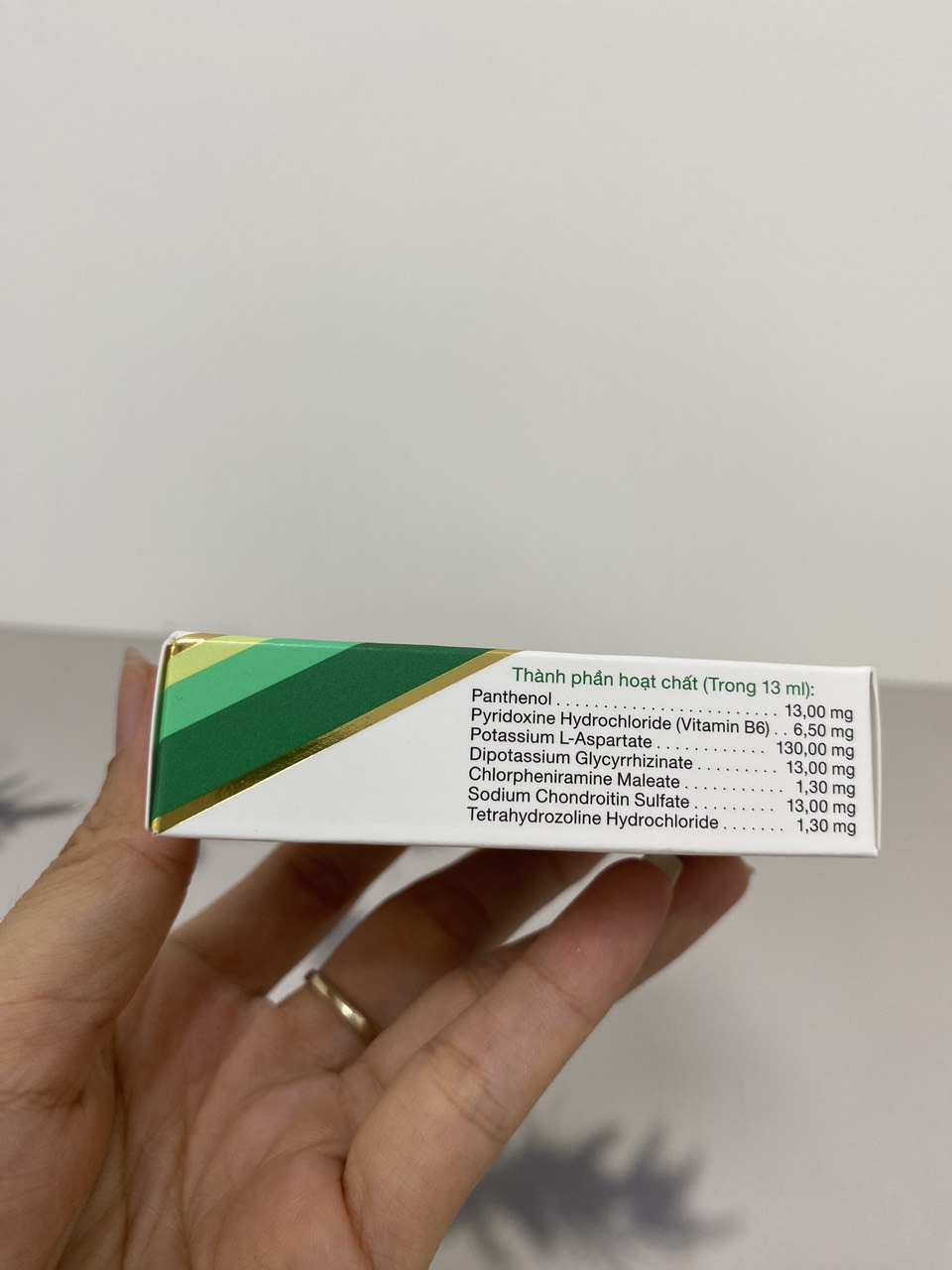 Dung dịch nhỏ mắt V.Rohto New