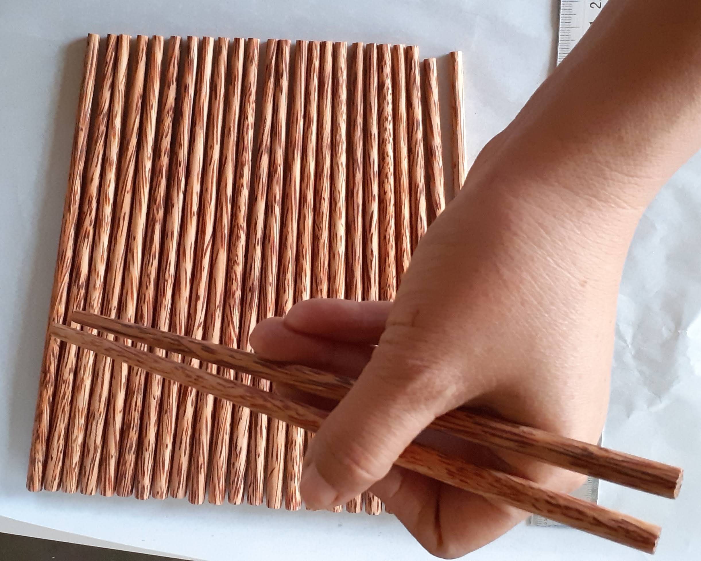 10 Đôi Đũa Gỗ Dừa Cao Cấp YESCOCO BẾN TRE