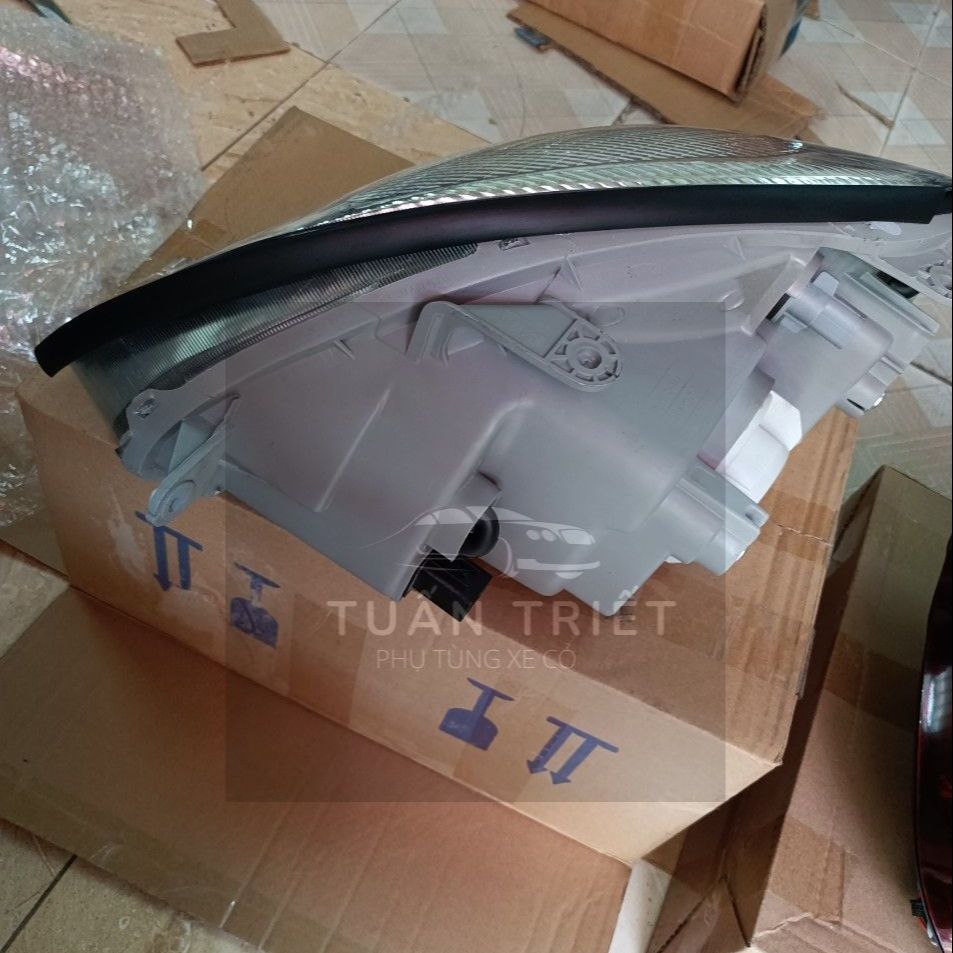 Đèn pha Nubira - Phụ tùng Tuấn Triết