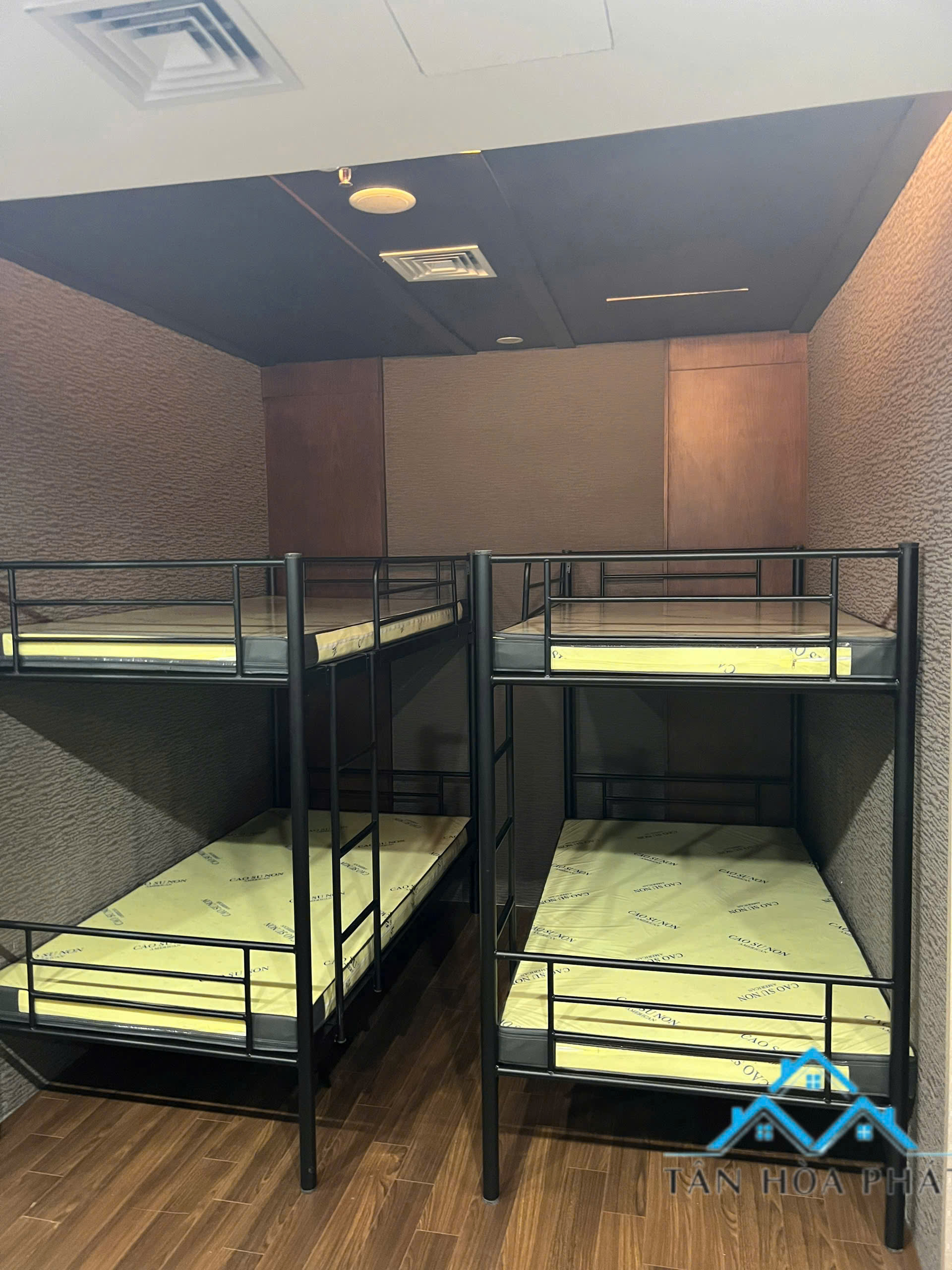 Giường sắt hai tầng cao cấp Tân Hóa Phát