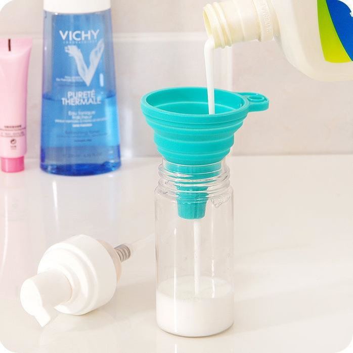 Phễu silicon gấp gọn tiện dụng