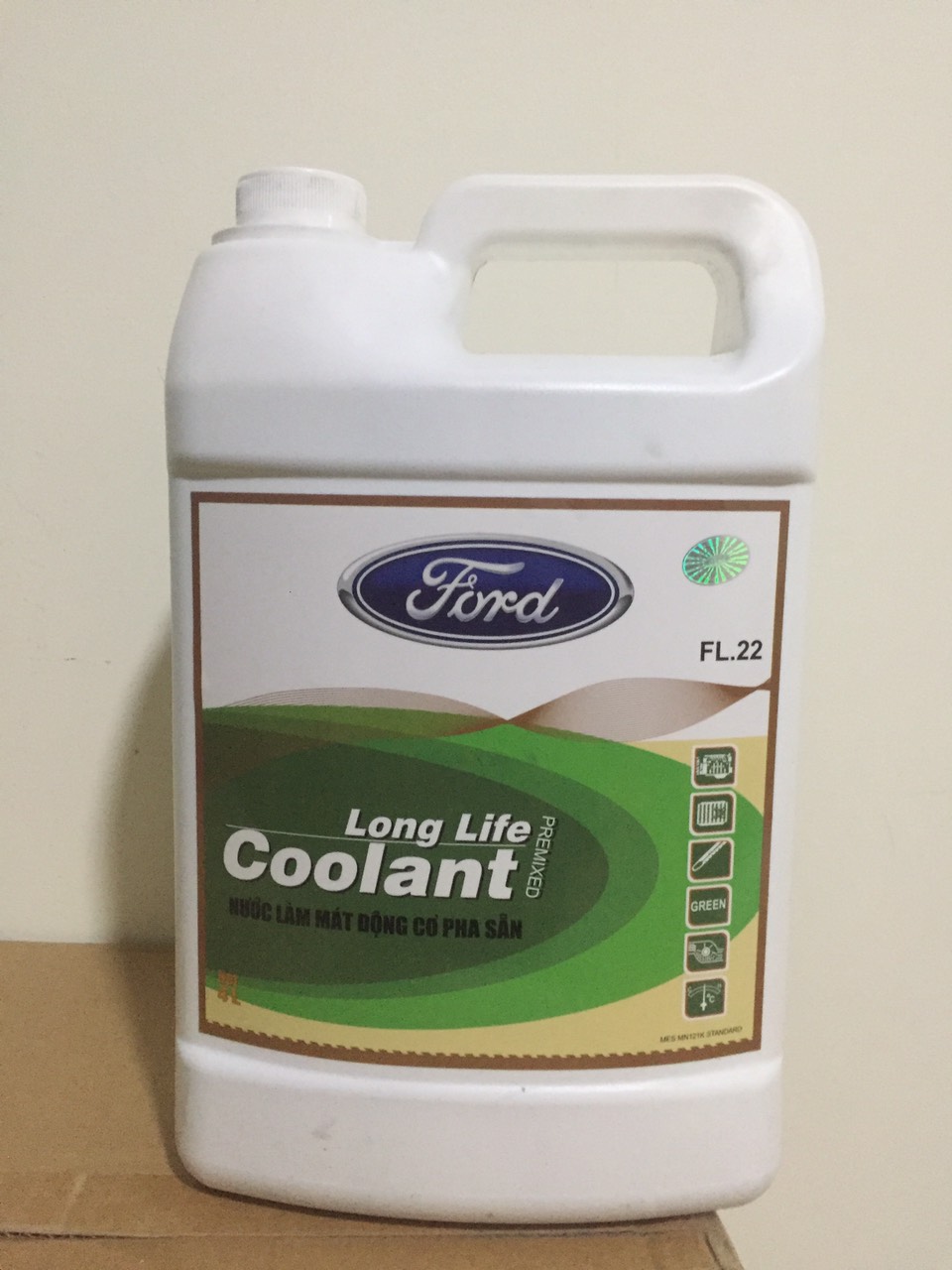 Nước Làm Mát Động Cơ Ôtô Pha Sẵn Ford 4 Lít ( Xanh )