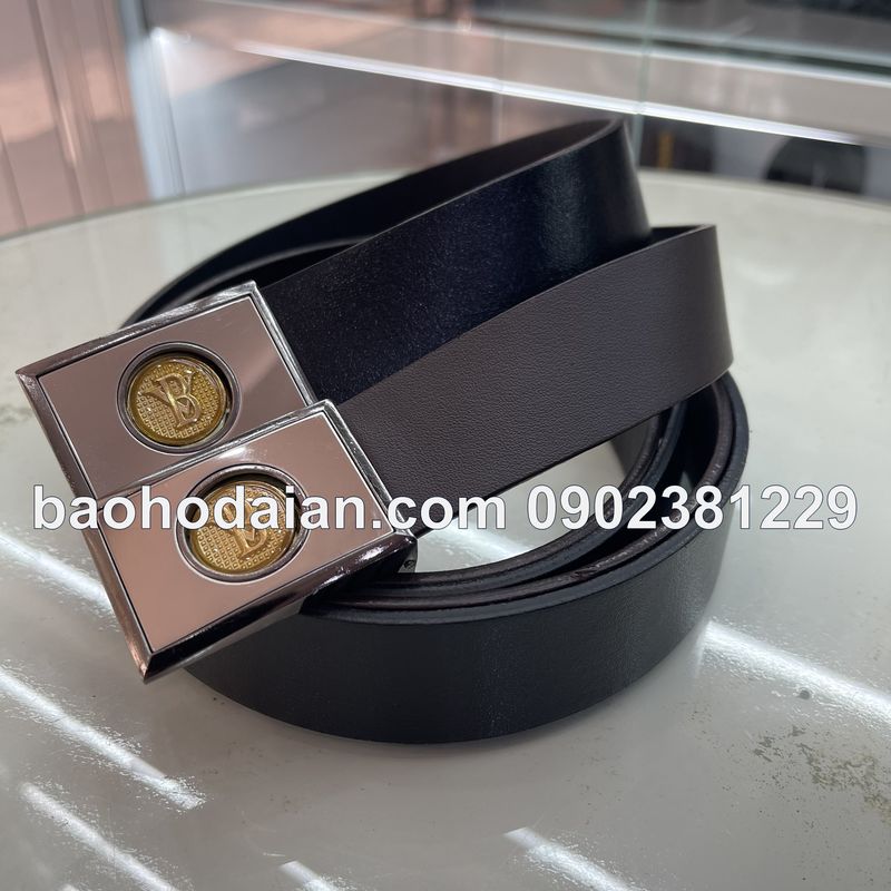 Dây lưng bảo vệ da mặt trong chữ nổi