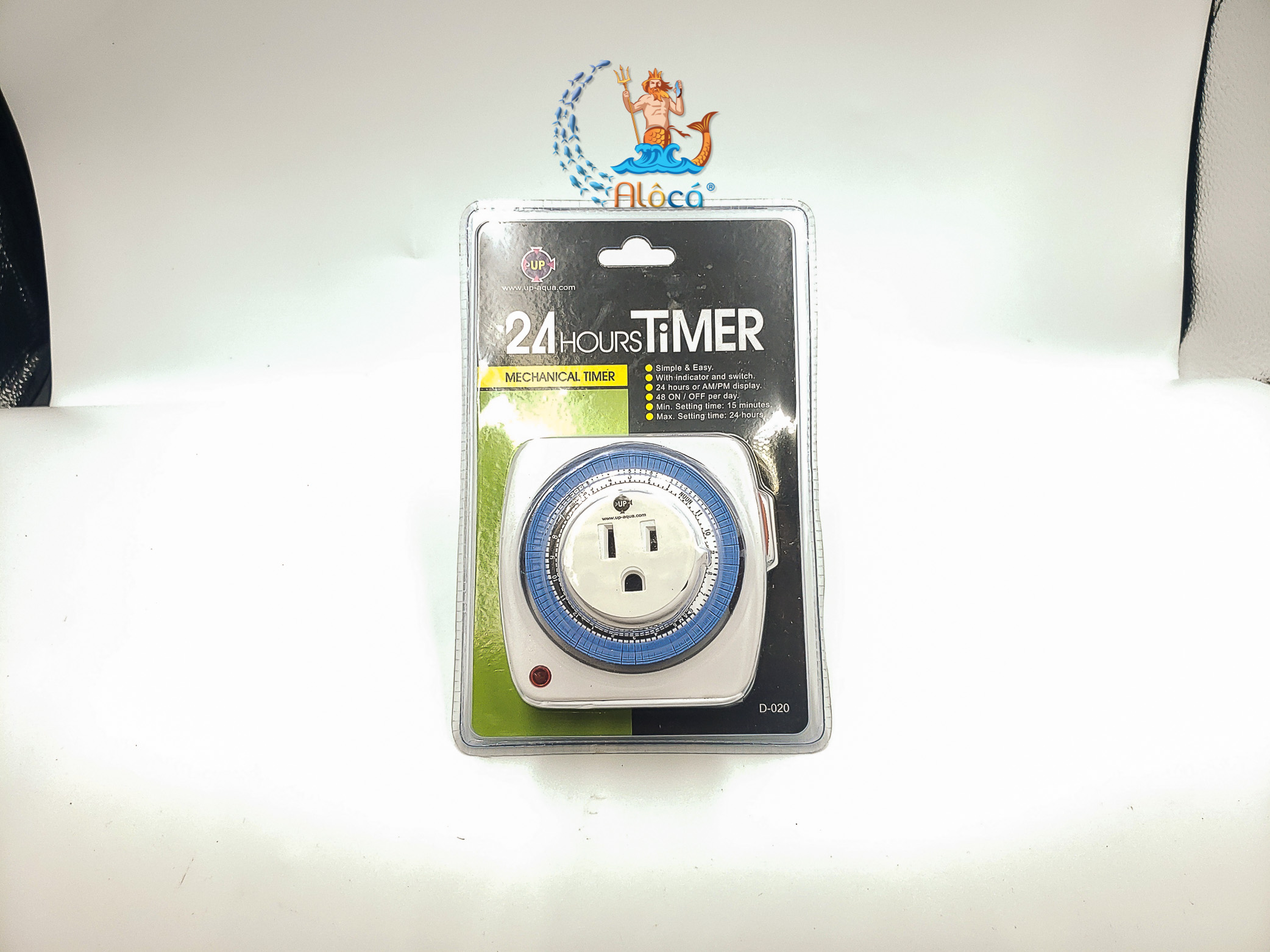 Ổ cắm hẹn giờ 24 Hour Timer UP Aqua cho bể cá cảnh.