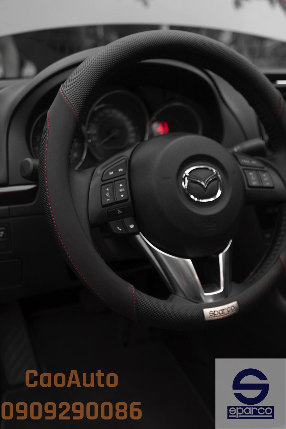 Bọc vô lăng Sparco 1113BK