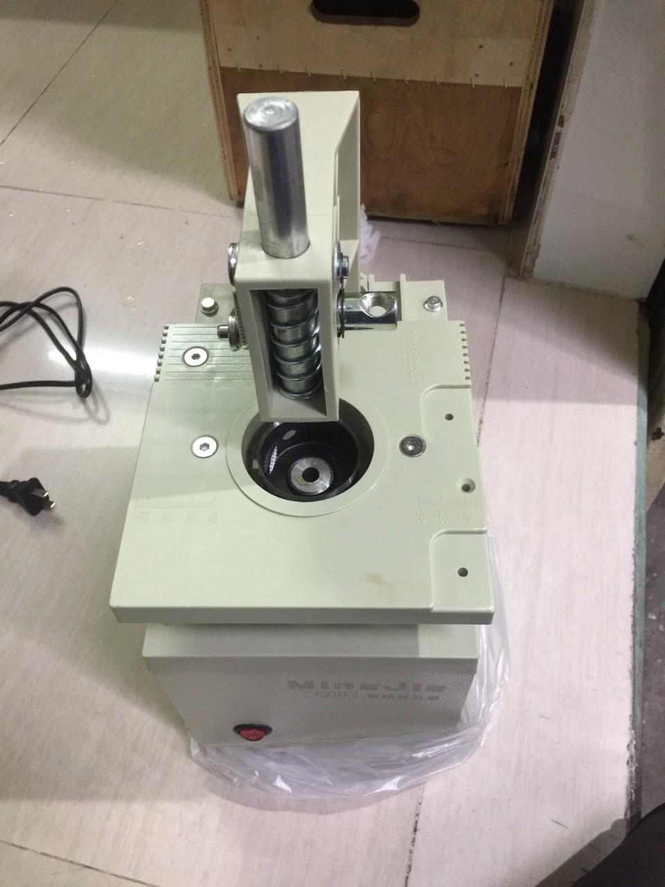 MÁY ĐỤC LỖ RÈM CỬA MÀN CỬA
