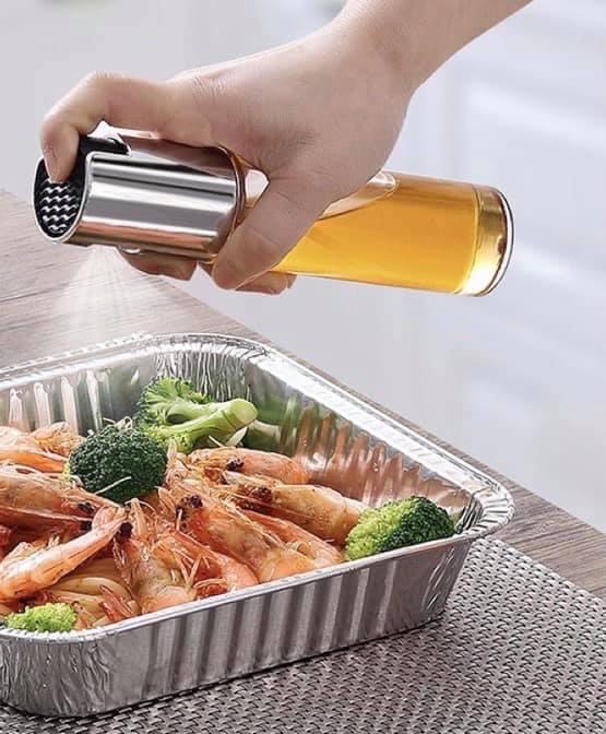 Bình xịt dầu ăn Lock&Lock 100ml kèm phểu và cọ rửa - CKO109