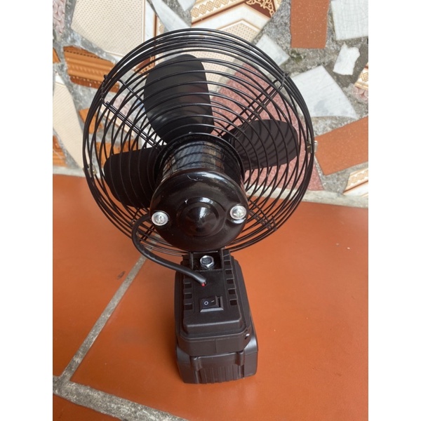 Quạt dùng pin makita 14.4 - 21V