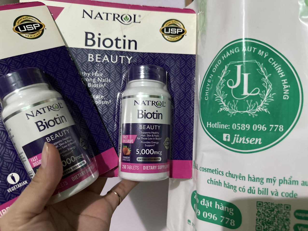 Viên ngậm BIOTIN (kích thích mọc tóc ) NATROL 5000mcg (cận date 6/2024)