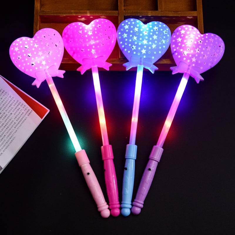 CW Lumine Scence Heart Shape Stick LED Fairy Magic Concert Atmosphere Toys