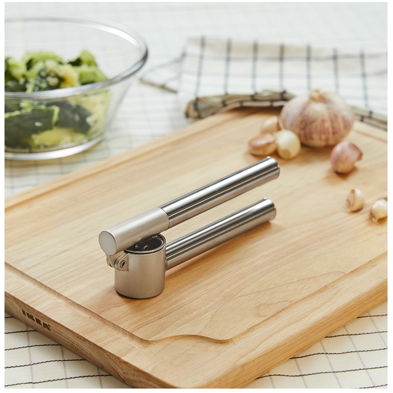 Dụng cụ ép tỏi inox IKEA KONCIS