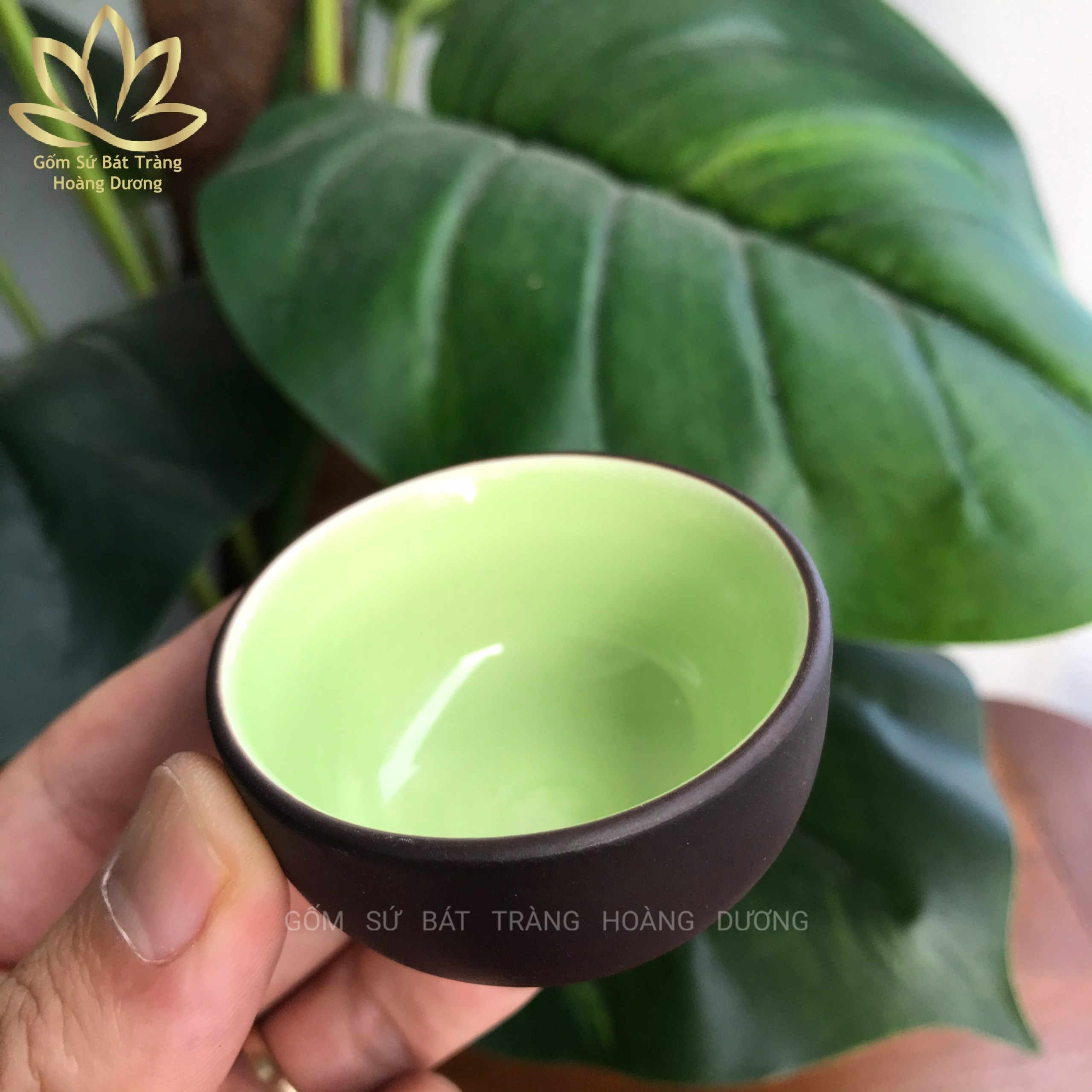 Chén uống trà Bát Tràng đất nung màu đen miệng chén 5.5 x cao 3.5 cm