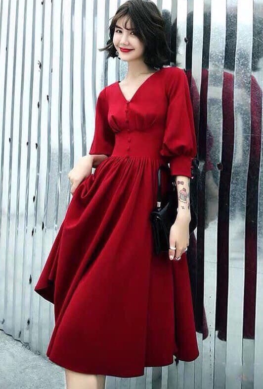 Đầm Cổ Tym Đính Nút Bọc Táy Phồng Dễ Thương