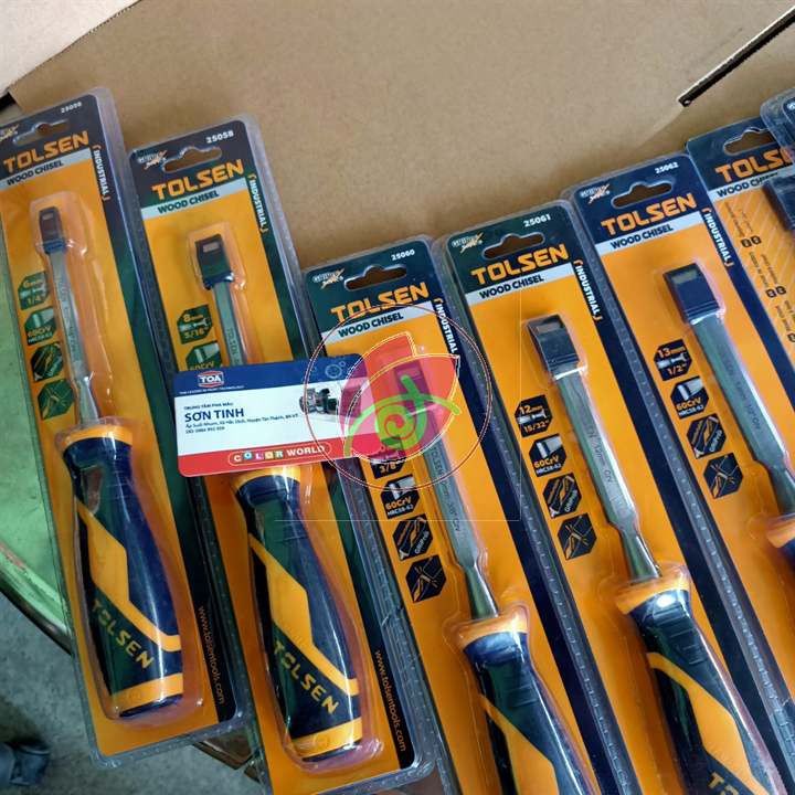 Đục Gỗ Cán Nhựa 24mm Tolsen 25070