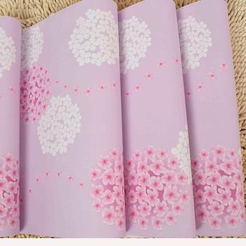 Giấy dán tường hình tú cầu hồng ( cuộn dài 10m khổ rộng 45cm, có sẵn keo)