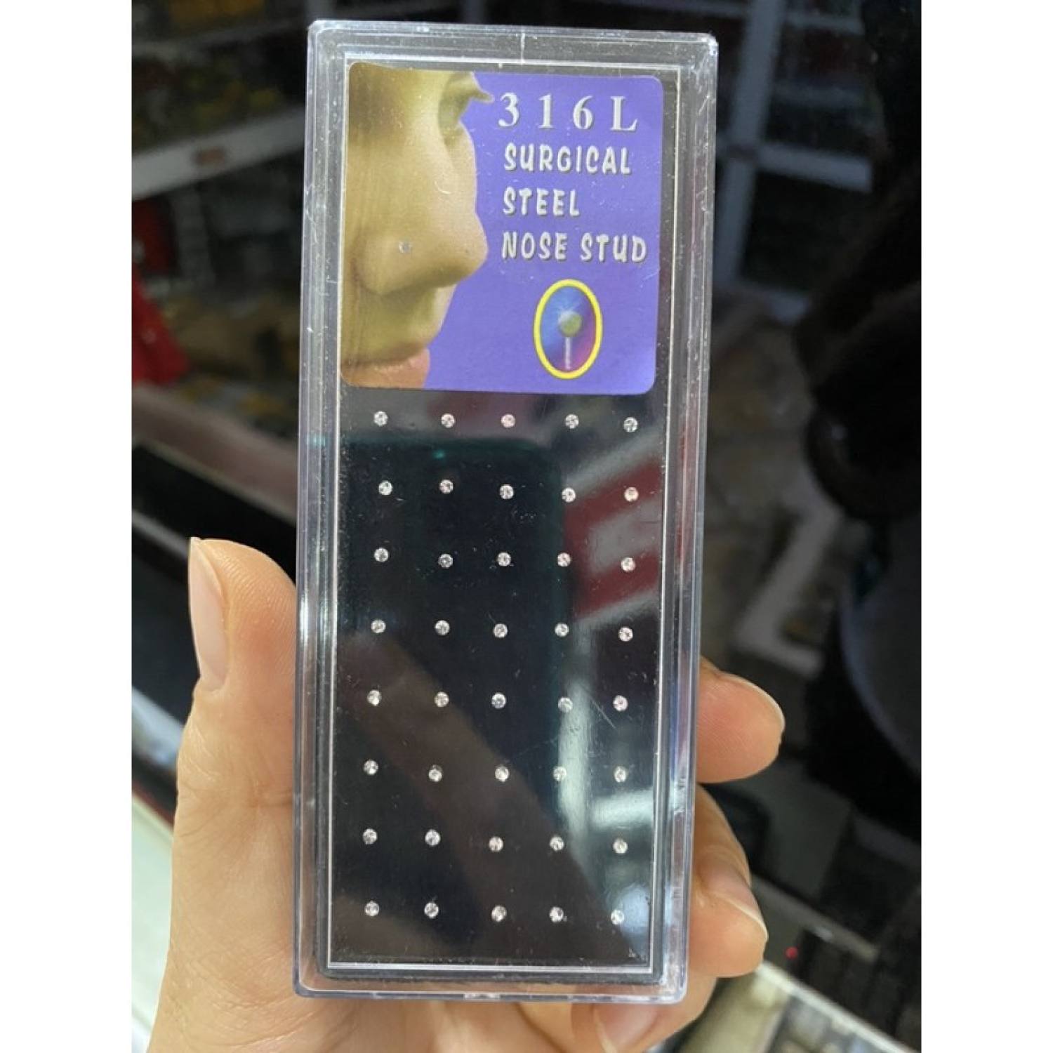 40 khuyên mũi đá thẳng 1.5mm