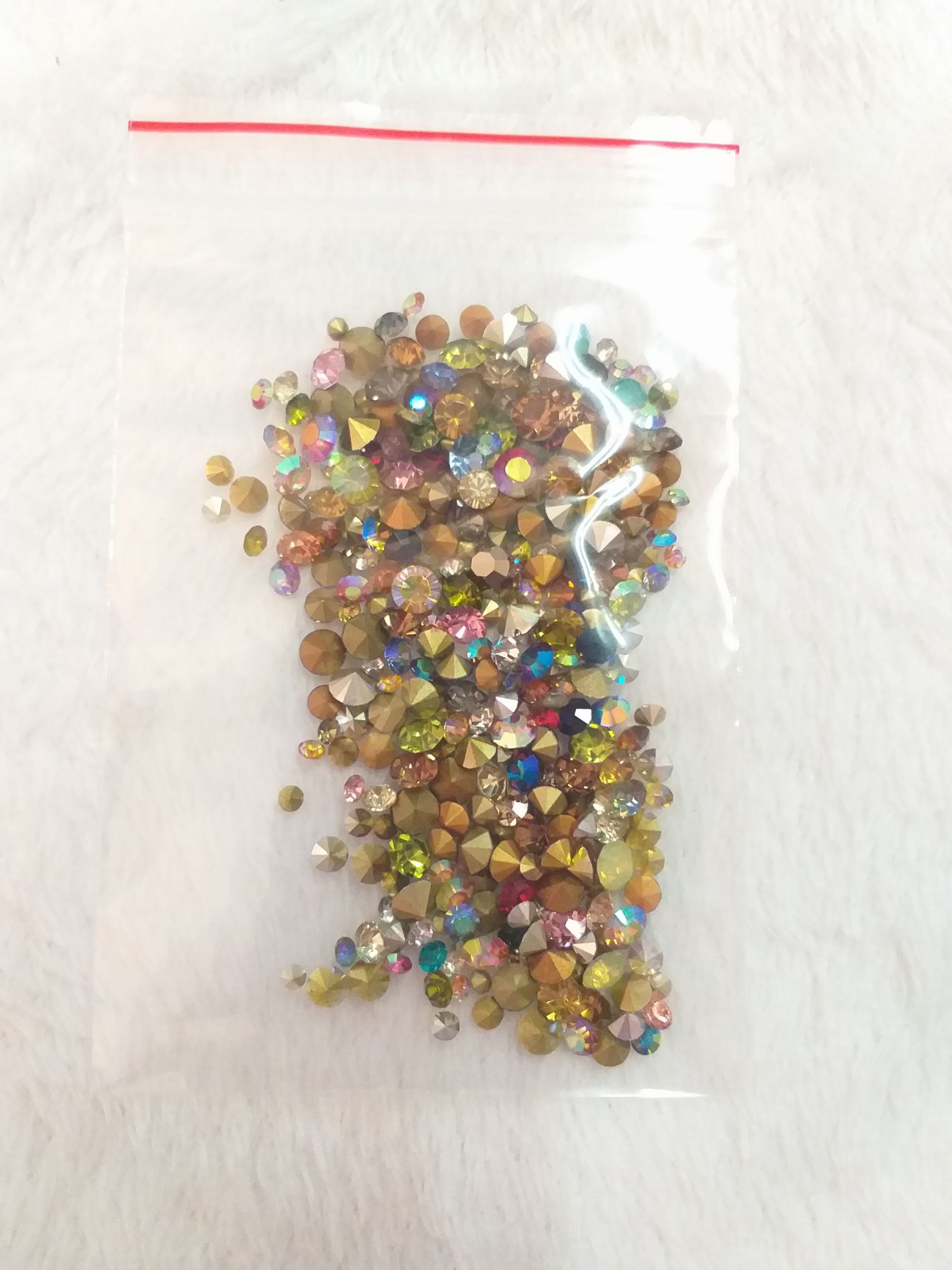 Đá chân nhọn trang trí móng nghệ thuật (mix size, mix màu)