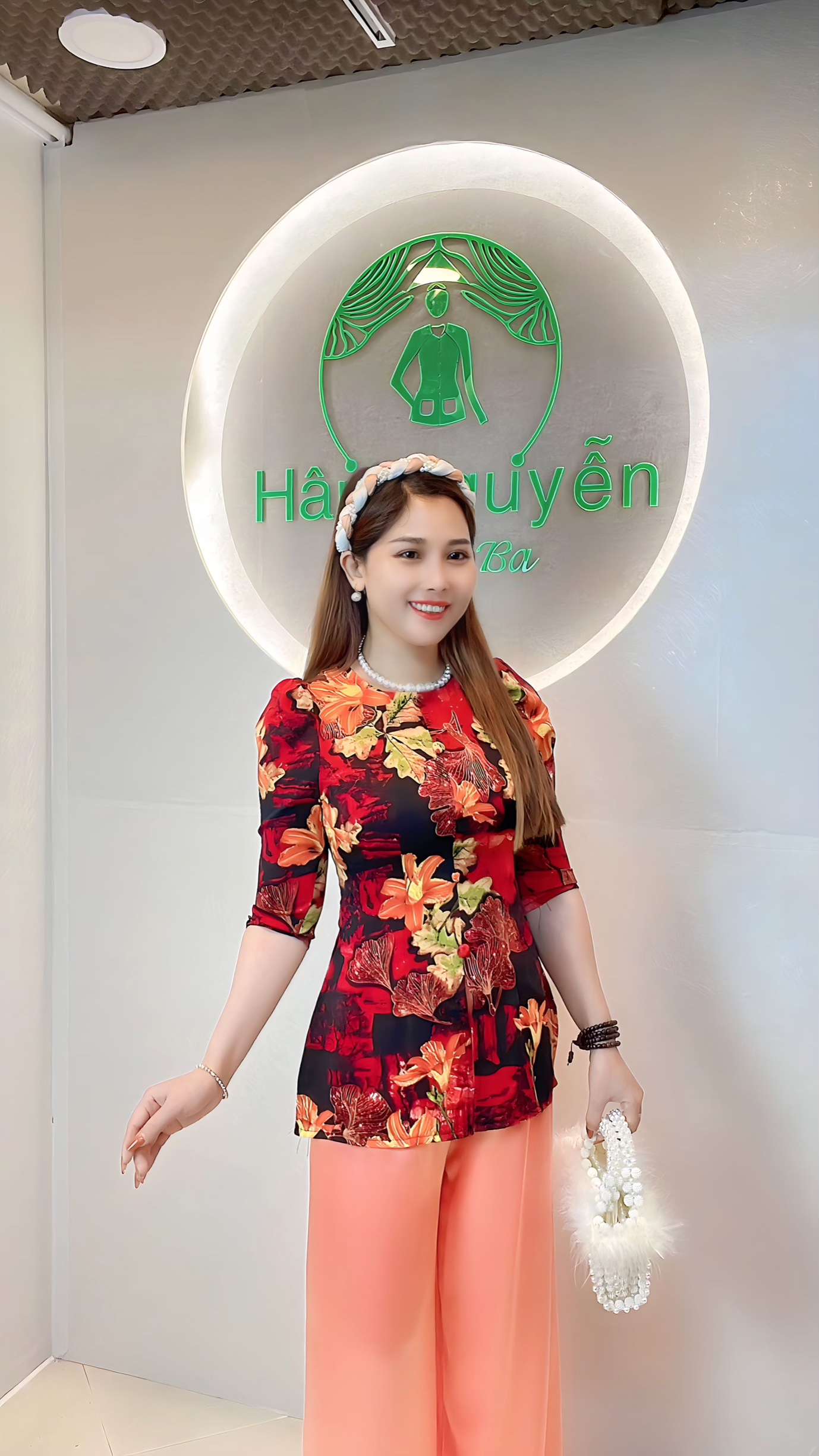 B.a66 - áo bà ba lụa in hoa ly dây kéo nút bọc